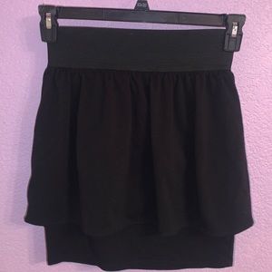 Black skirt, size medium